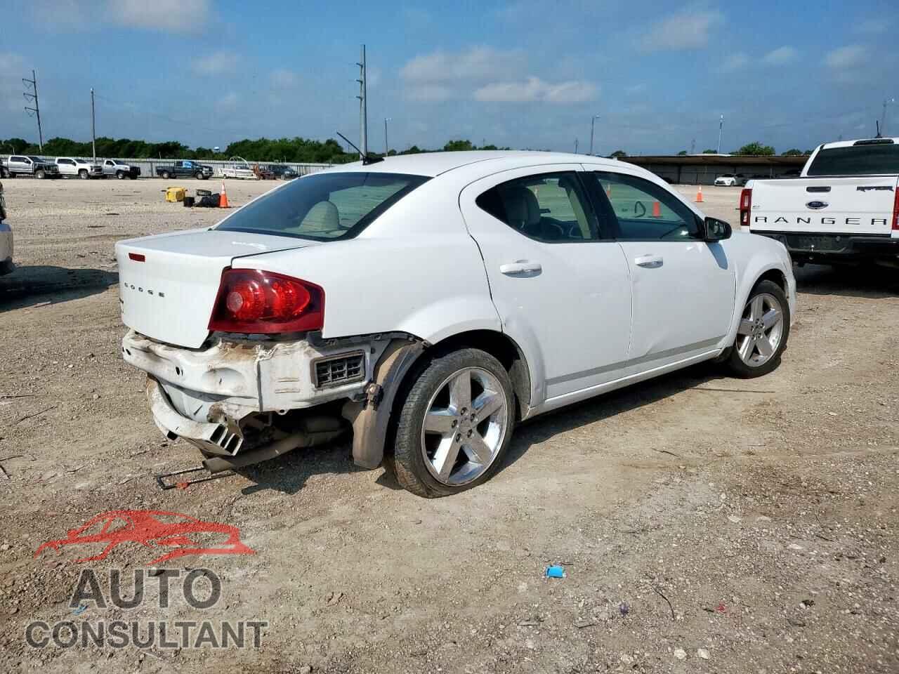 DODGE AVENGER 2013 - 1C3CDZAB2DN657613