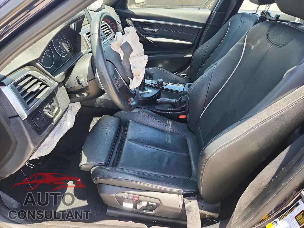 BMW 3 SERIES 2016 - WBA8E9G54GNU30117
