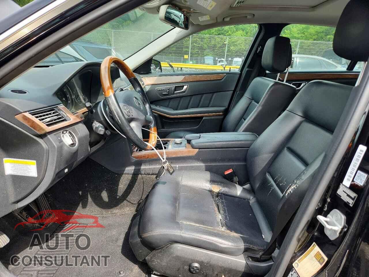MERCEDES-BENZ E-CLASS 2012 - WDDHF5KB2CA528009