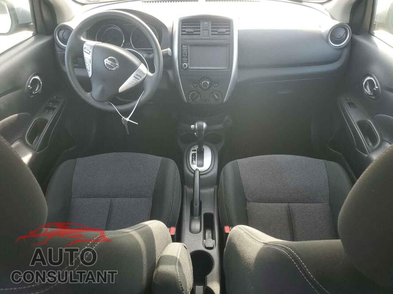 NISSAN VERSA 2019 - 3N1CN7AP3KL841001