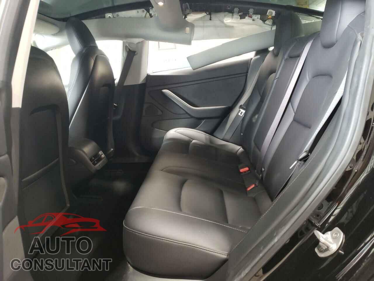 TESLA MODEL 3 2018 - 5YJ3E1EA2JF034451