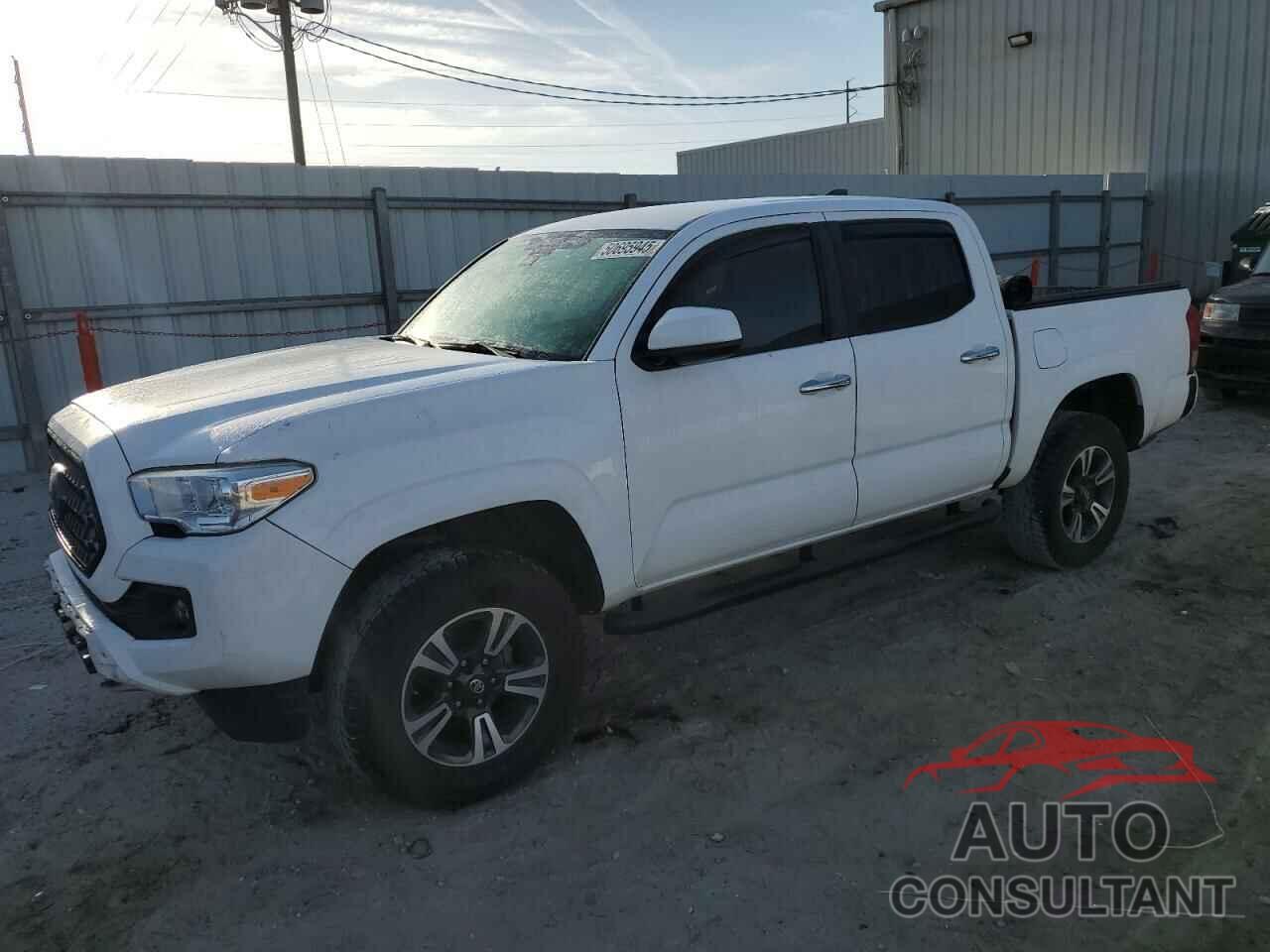 TOYOTA TACOMA 2020 - 5TFAX5GN3LX168824