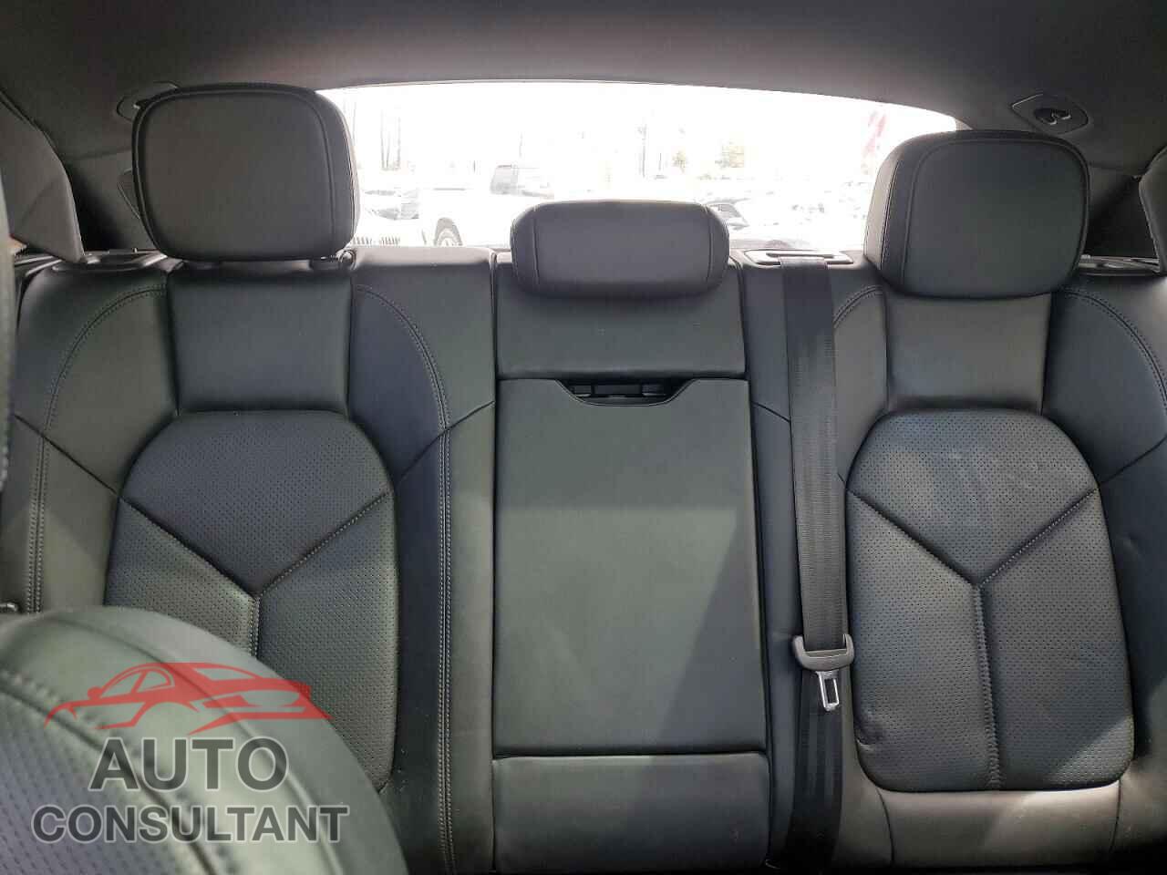 PORSCHE MACAN 2021 - WP1AB2A59MLB37977