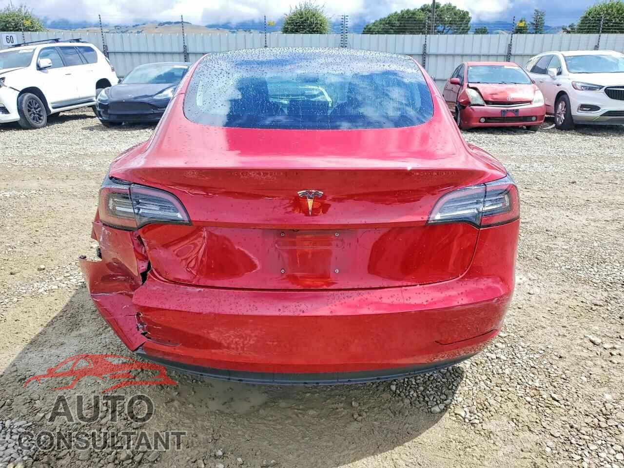 TESLA MODEL 3 2018 - 5YJ3E1EA8JF047513