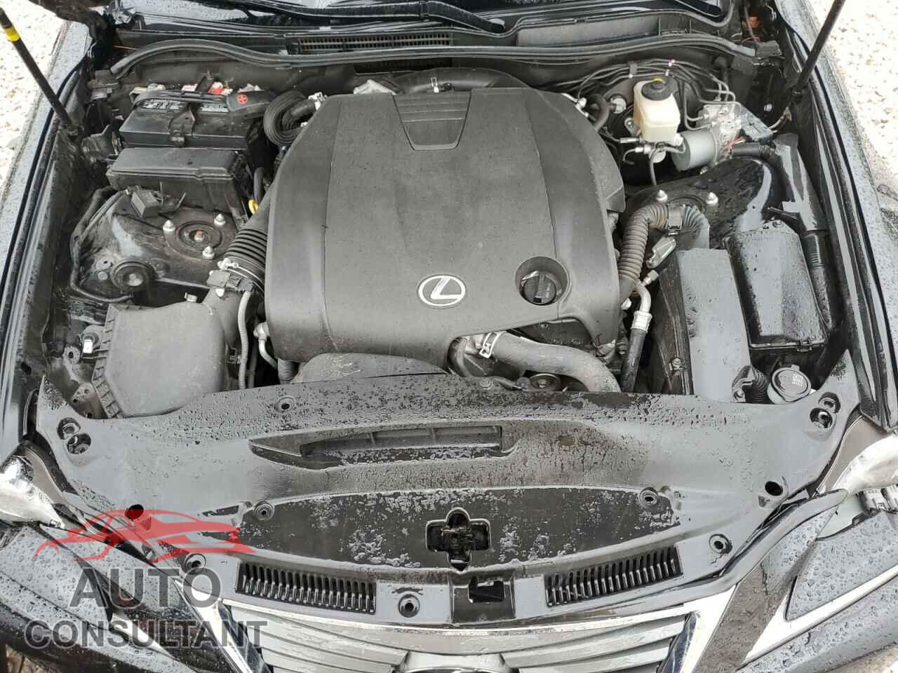 LEXUS IS 2014 - JTHBF1D28E5020269
