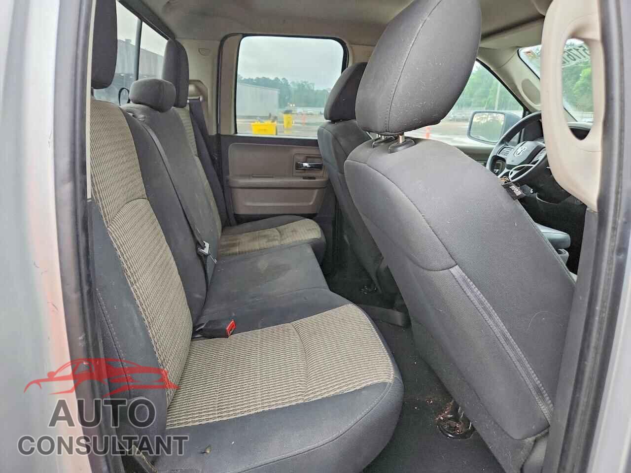 DODGE RAM 1500 2012 - 1C6RD6GP9CS292121