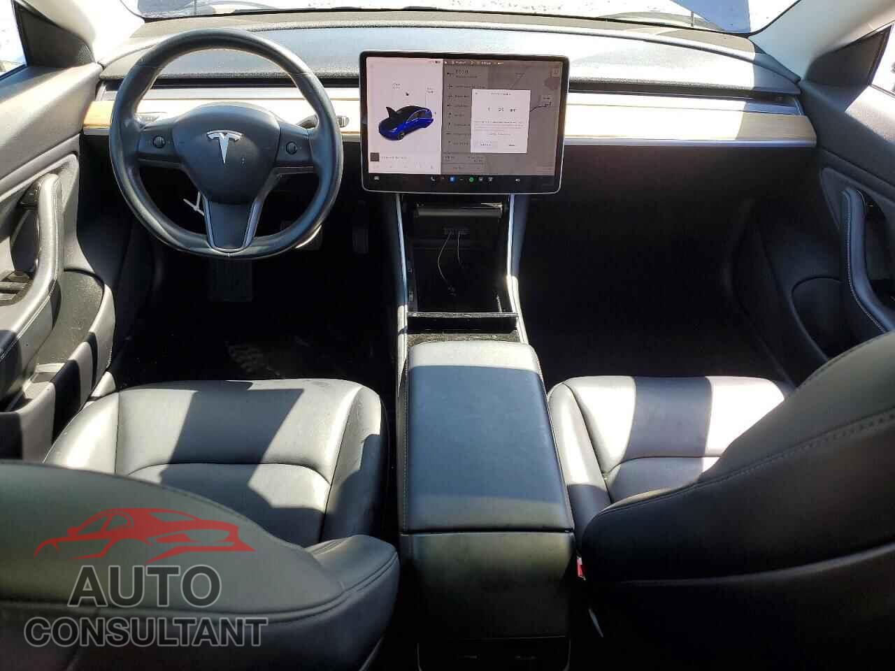 TESLA MODEL 3 2018 - 5YJ3E1EA6JF042276