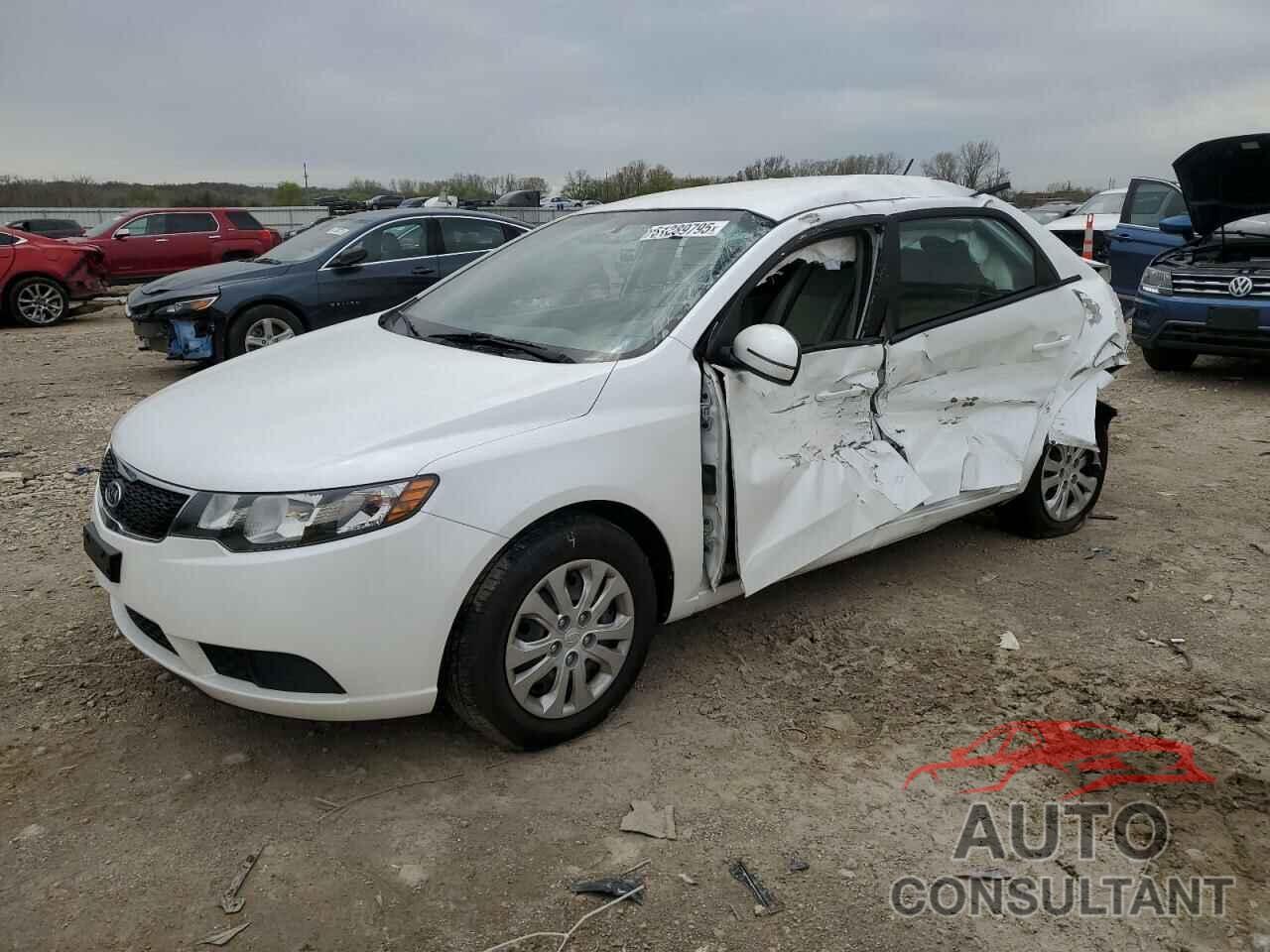 KIA FORTE 2011 - KNAFU4A22B5420741