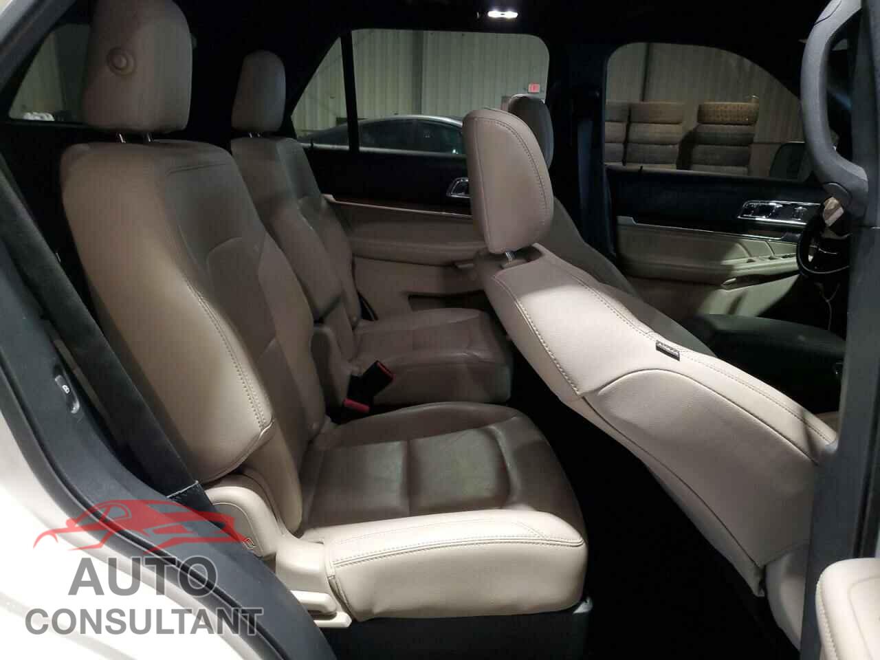 FORD EXPLORER 2018 - 1FM5K7FHXJGB63376