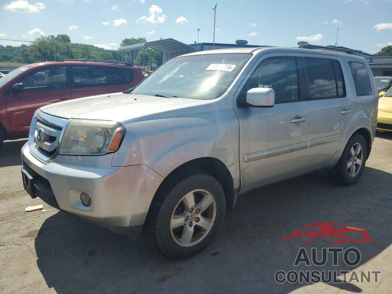 HONDA PILOT 2010 - 5FNYF4H46AB013161