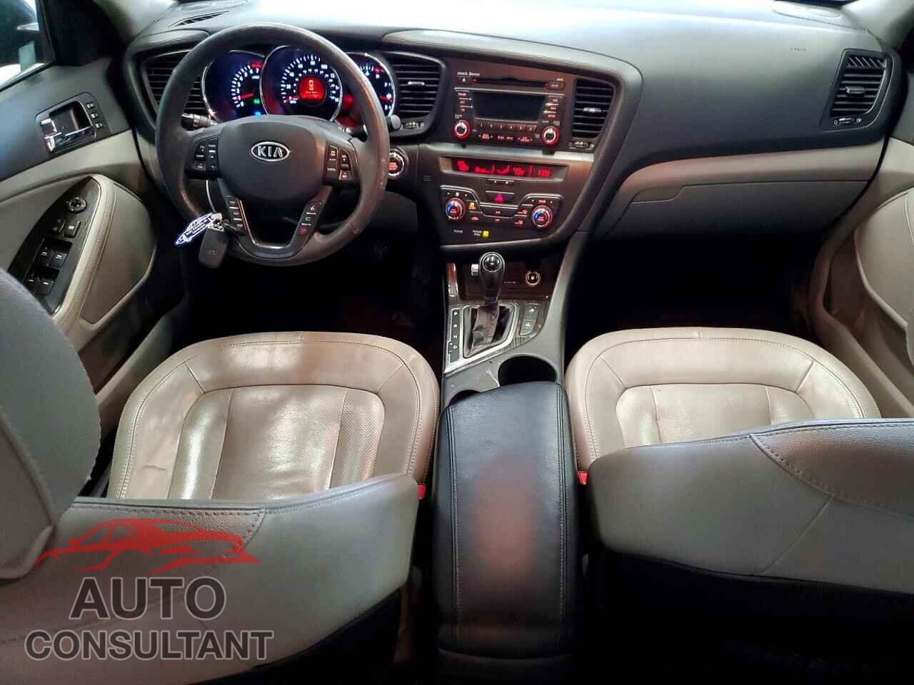 KIA OPTIMA 2011 - KNAGN4A78B5113216