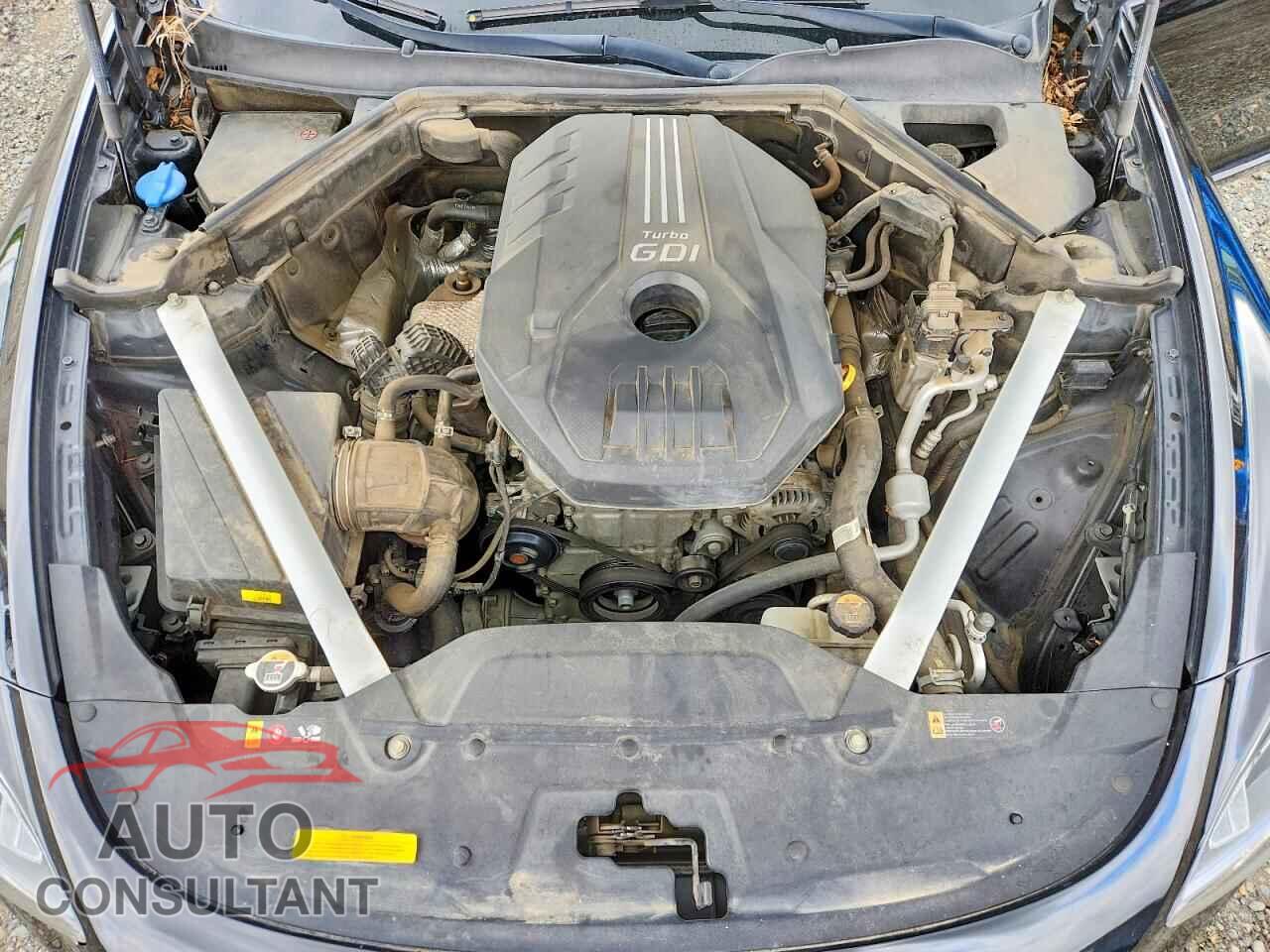 KIA STINGER 2018 - KNAE15LA2J6031346