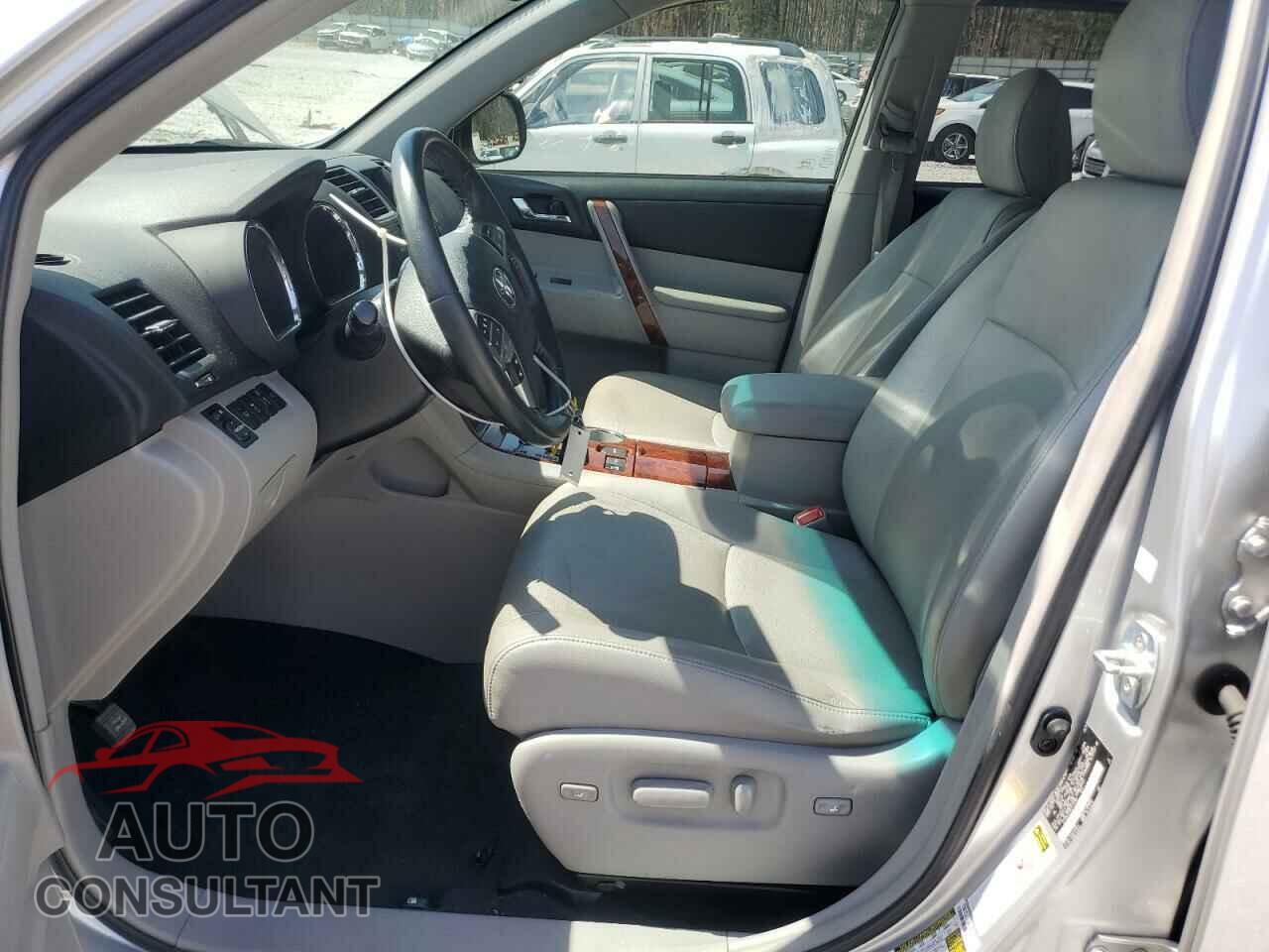 TOYOTA HIGHLANDER 2012 - 5TDDK3EH2CS115308