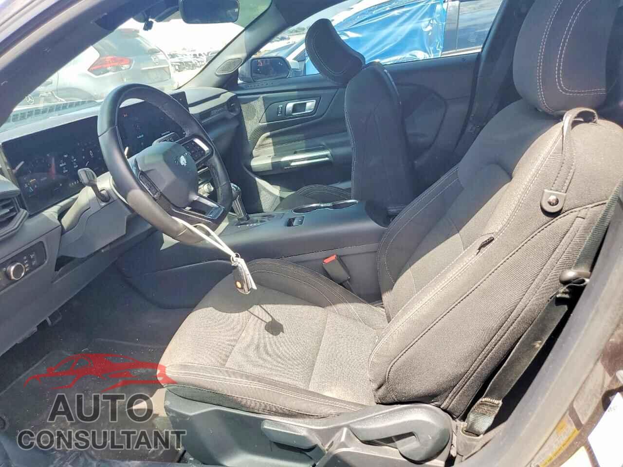 FORD MUSTANG 2024 - 1FA6P8TH3R5113971