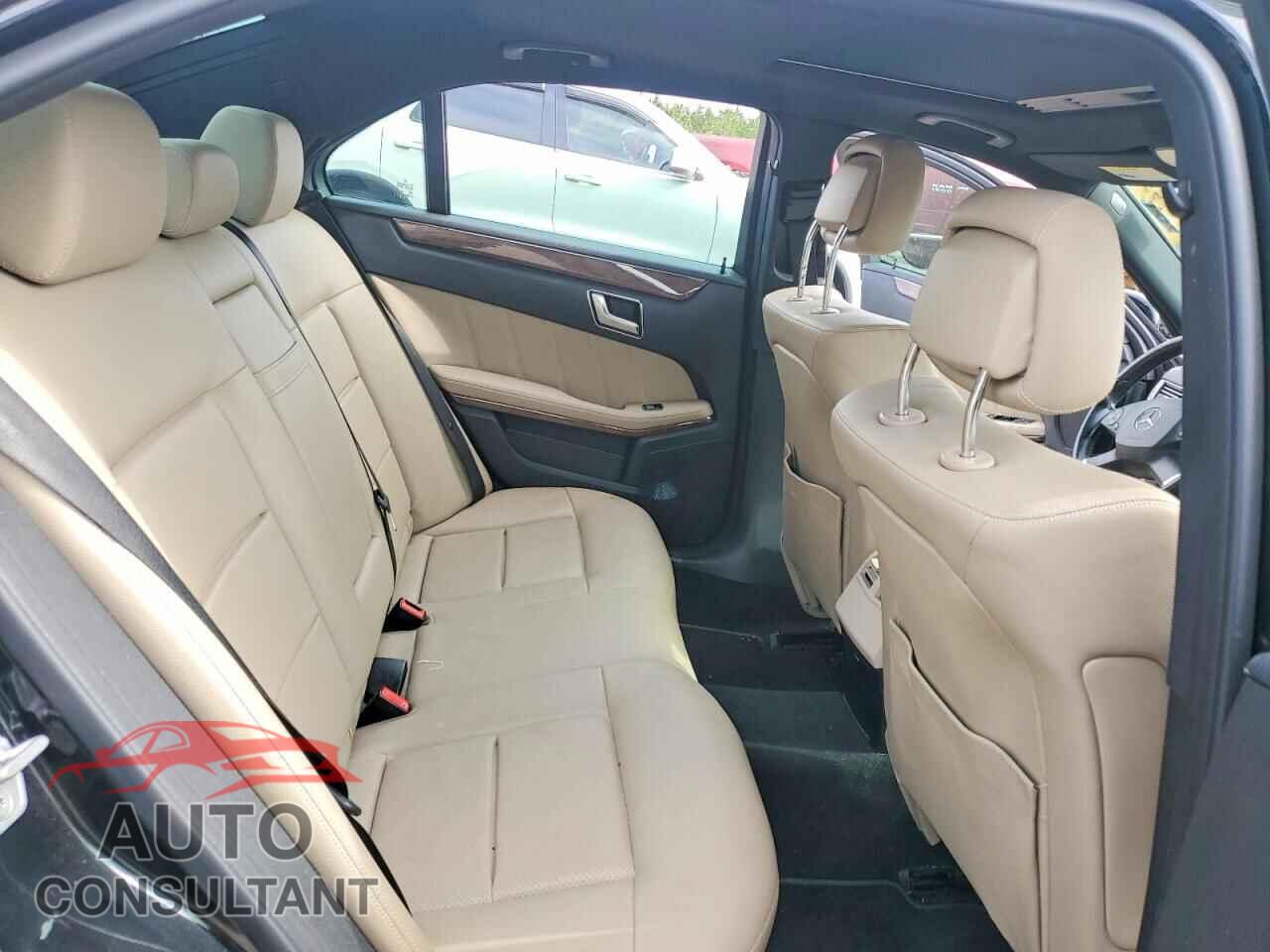 MERCEDES-BENZ E-CLASS 2012 - WDDHF5KB1CA535873