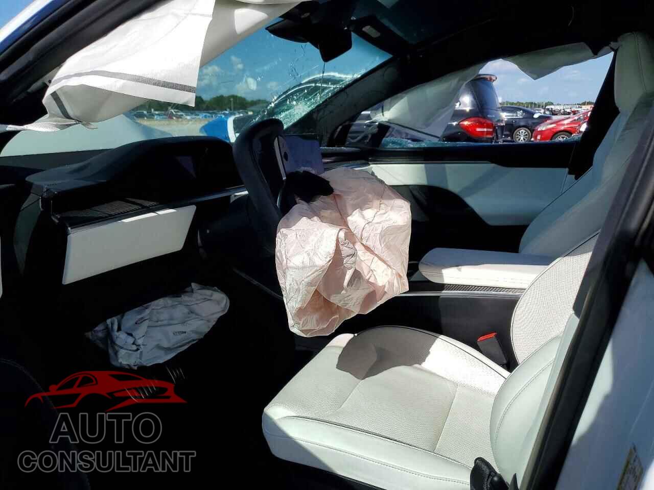 TESLA MODEL X 2022 - 7SAXCBE60NF355101