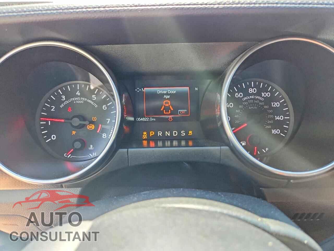 FORD MUSTANG 2019 - 1FA6P8CF8K5122041