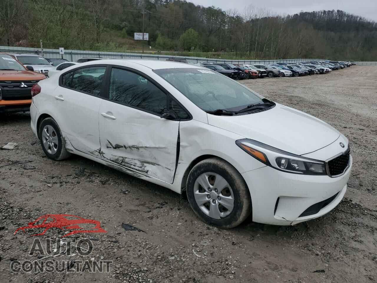 KIA FORTE 2017 - 3KPFK4A71HE028593