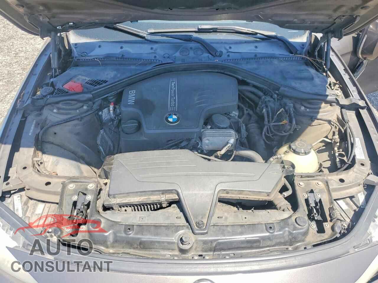 BMW 3 SERIES 2012 - WBA3A5C59CF258742