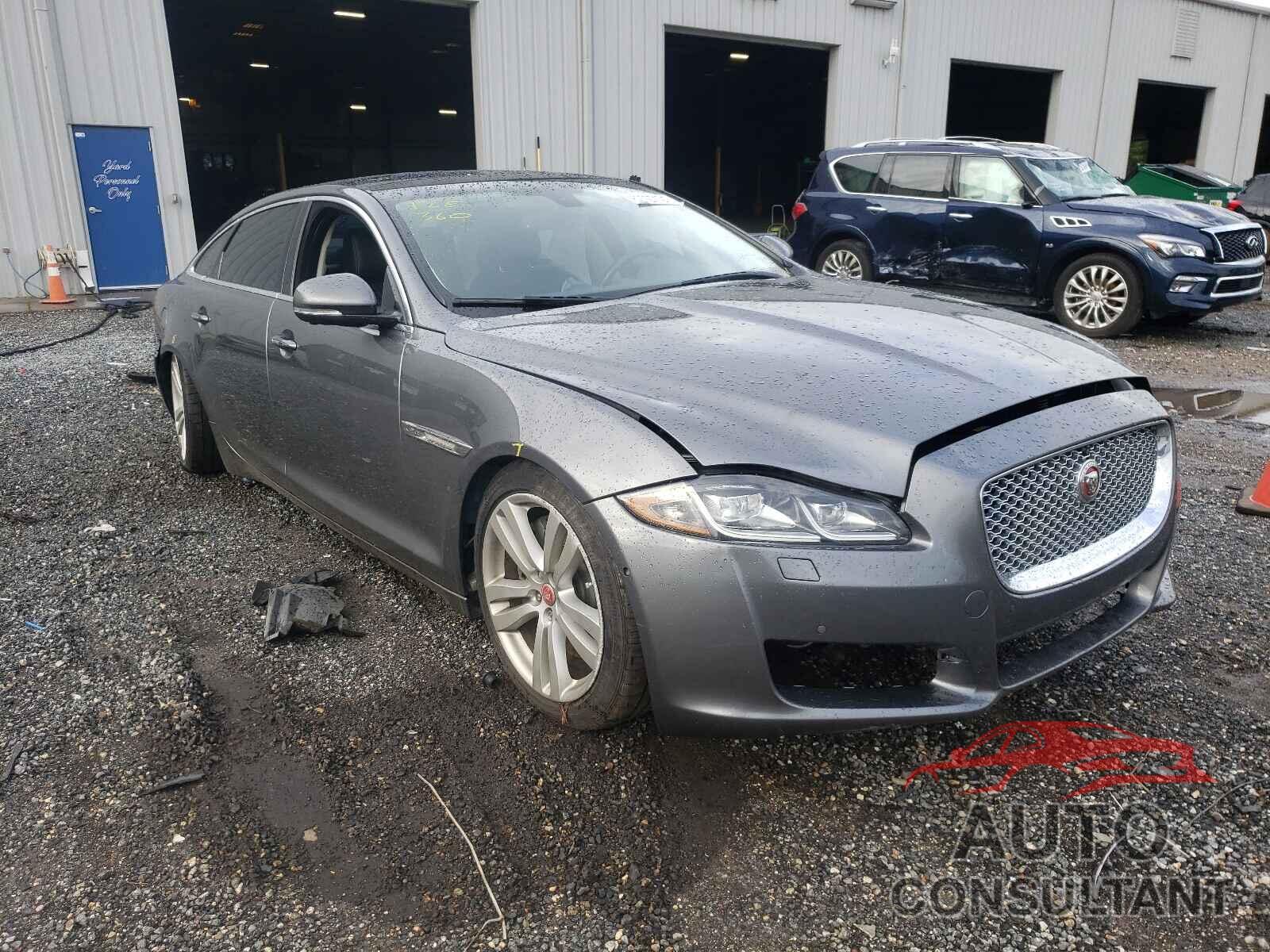 JAGUAR XJ 2016 - SAJWA2G78G8V91682