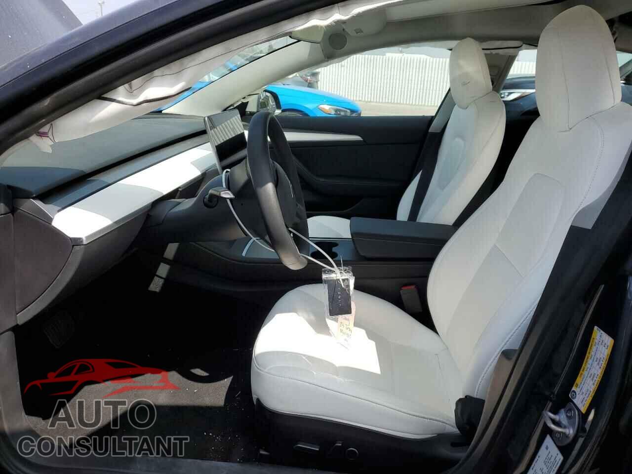 TESLA MODEL 3 2023 - 5YJ3E1EA7PF395103