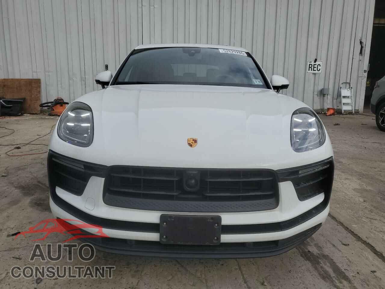 PORSCHE MACAN BASE 2023 - WP1AA2A59PLB11919