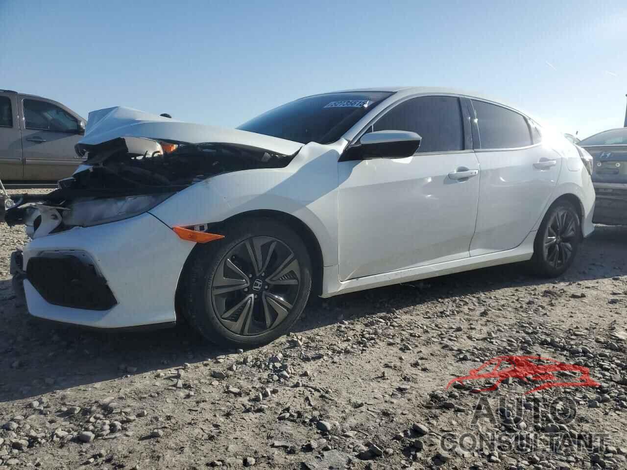 HONDA CIVIC 2017 - SHHFK7H54HU218001