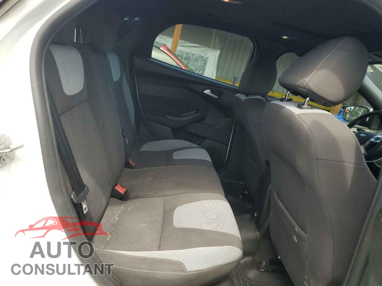 FORD FOCUS 2014 - 1FADP3L95EL463935