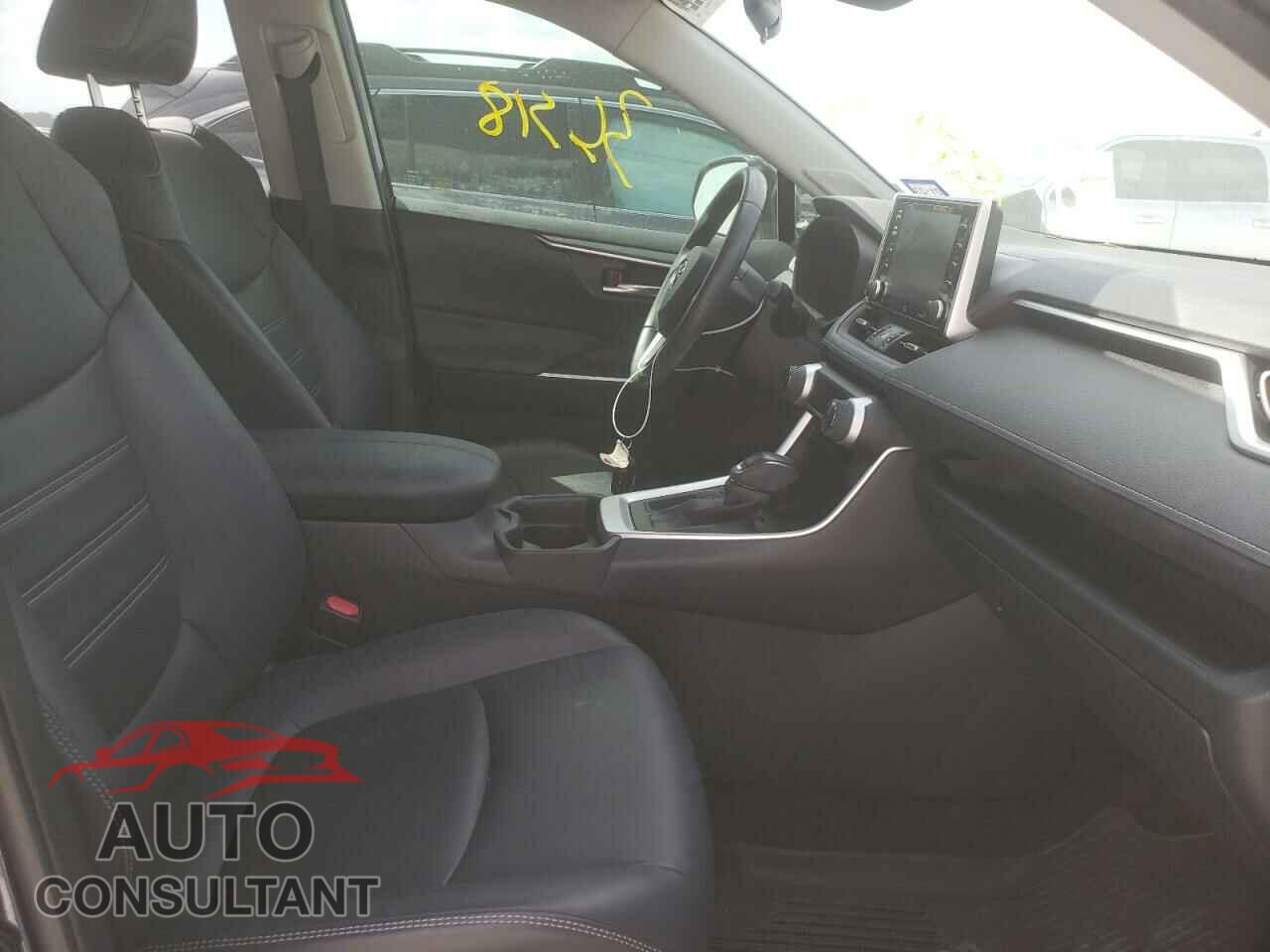 TOYOTA RAV4 2019 - JTMC1RFVXKD004361