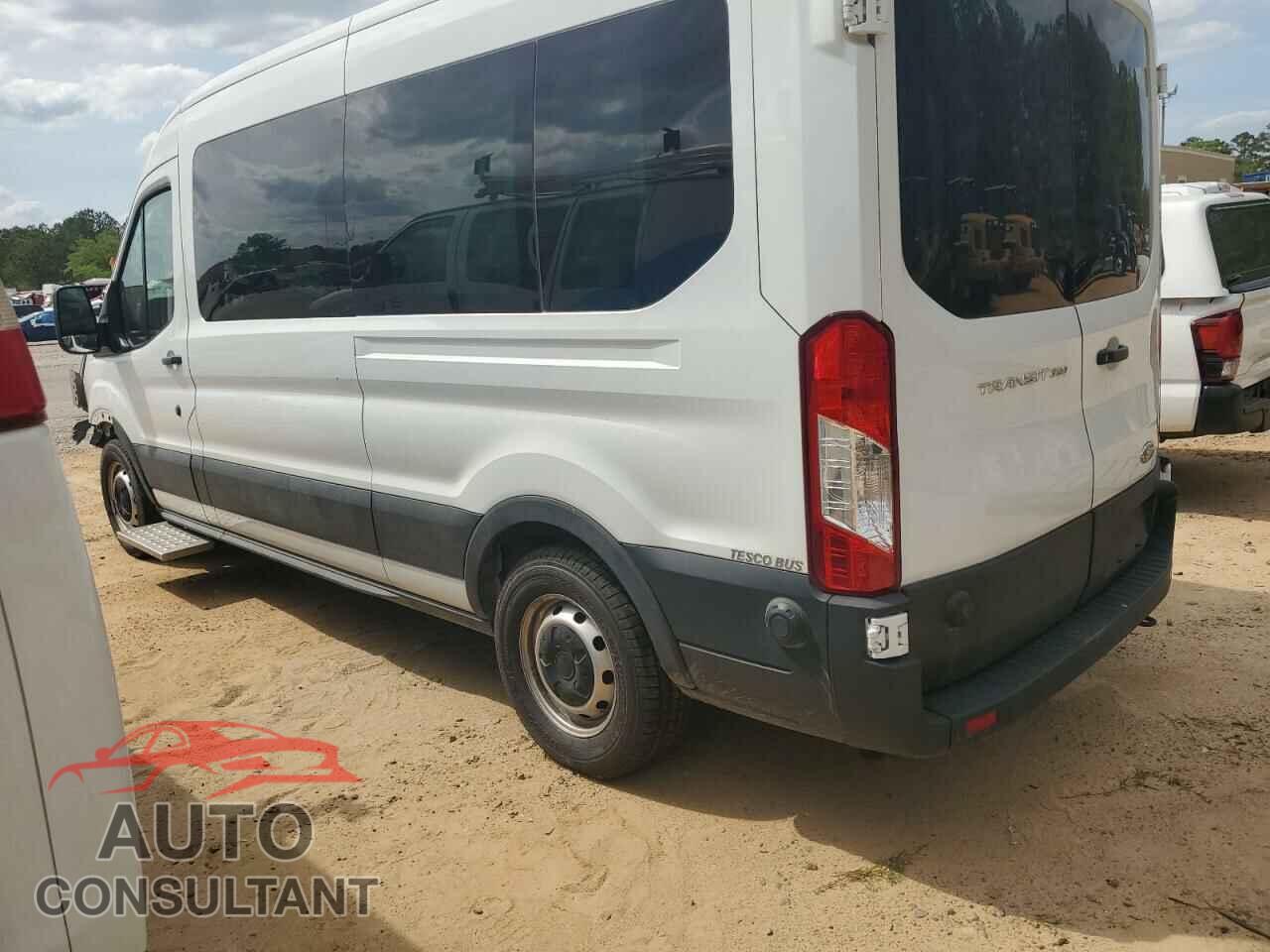 FORD TRANSIT 2024 - 1FBAX2C88RKA07720