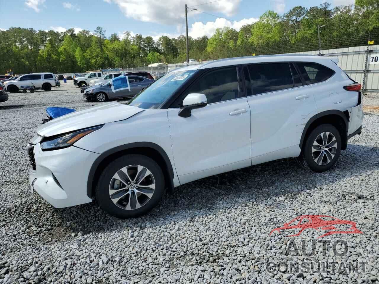 TOYOTA HIGHLANDER 2023 - 5TDKDRAH7PS519415
