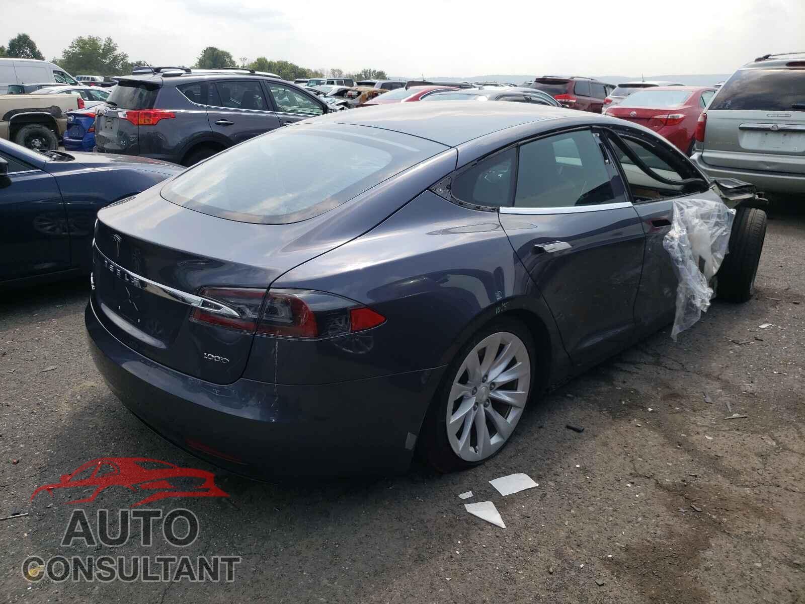 TESLA MODEL S 2018 - 5YJSA1E20JF243817