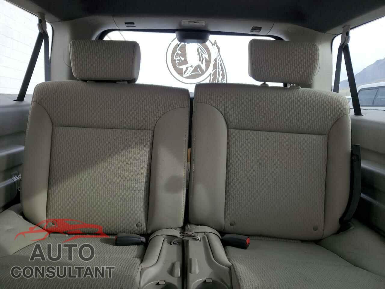 HONDA ELEMENT 2011 - 5J6YH2H78BL004088