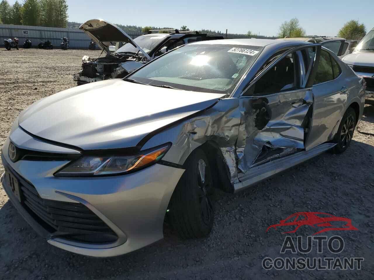 TOYOTA CAMRY 2021 - 4T1C11AK9MU604219