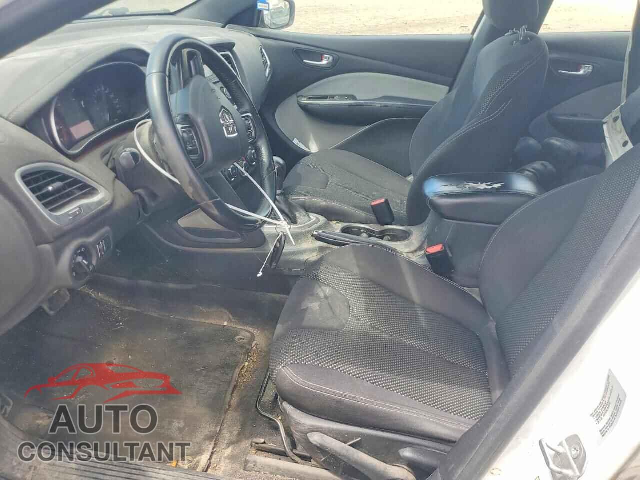 DODGE DART 2015 - 1C3CDFBB3FD182298