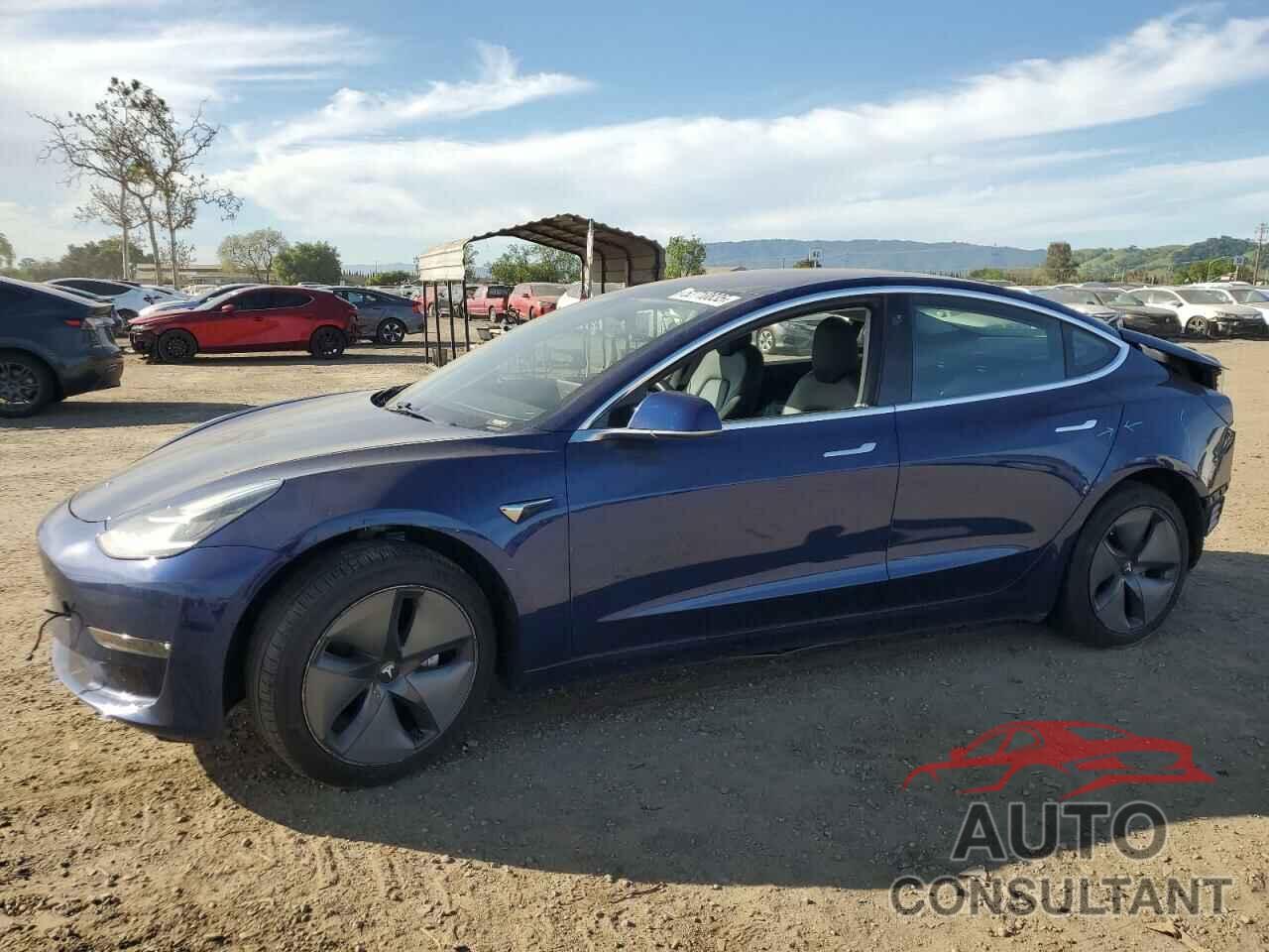 TESLA MODEL 3 2018 - 5YJ3E1EA6JF040351