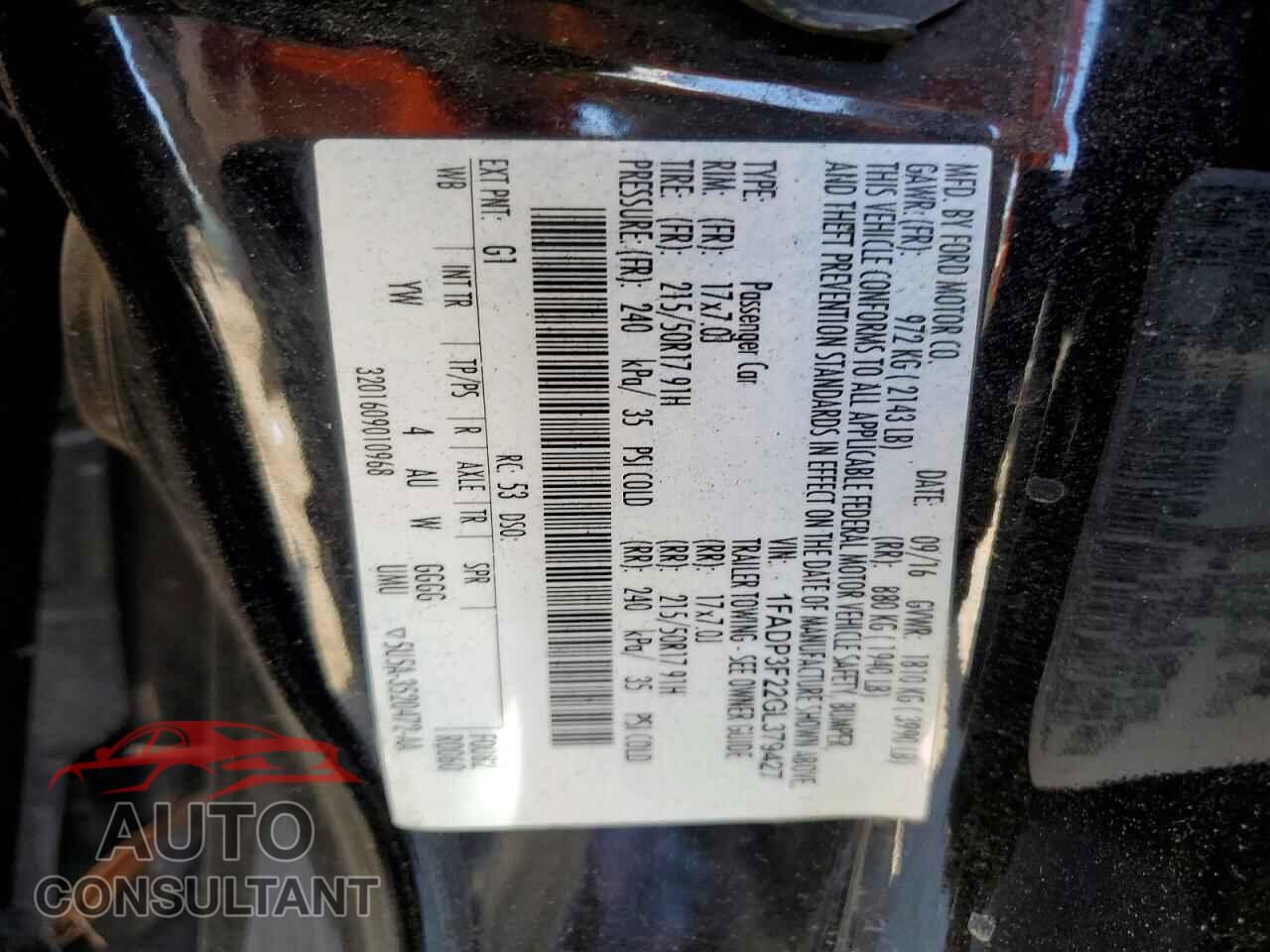 FORD FOCUS 2016 - 1FADP3F22GL379427