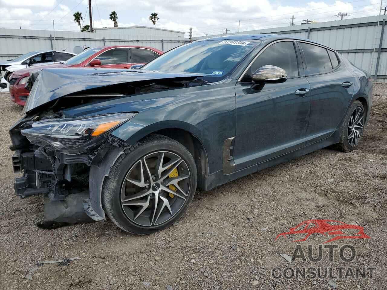 KIA STINGER 2022 - KNAE35LD6N6110657