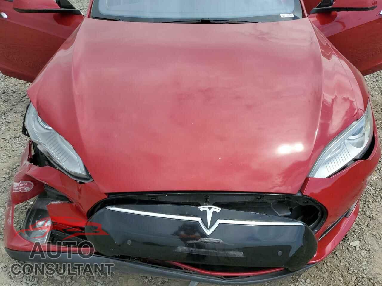 TESLA MODEL S 2016 - 5YJSA1E42GF127593