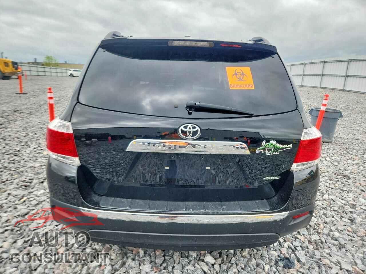 TOYOTA HIGHLANDER 2011 - 5TDDK3EH3BS079529