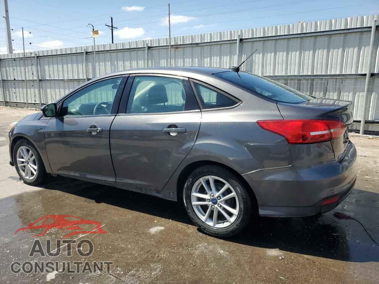 FORD FOCUS 2015 - 1FADP3F23FL317131
