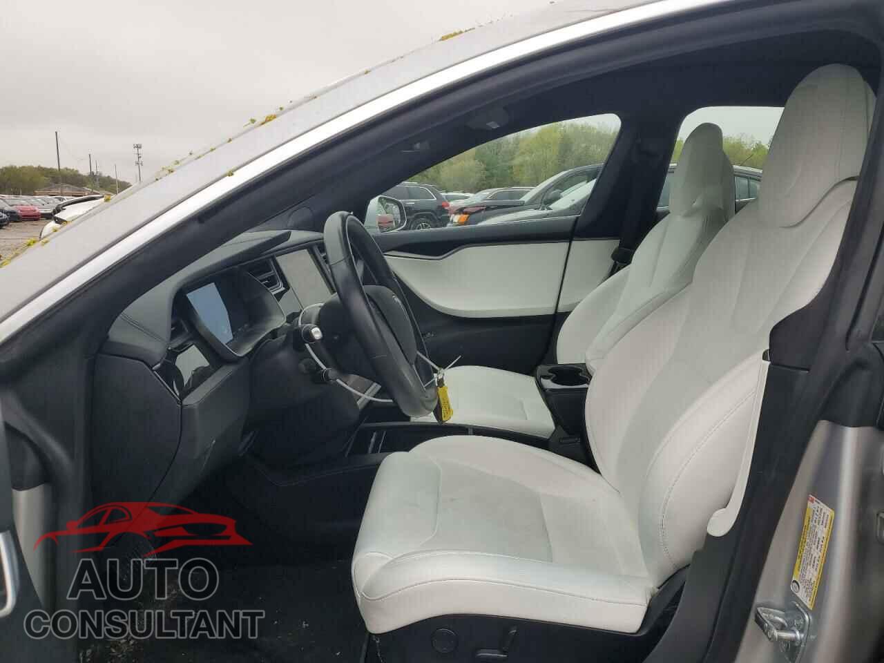 TESLA MODEL S 2018 - 5YJSA1E29JF297097