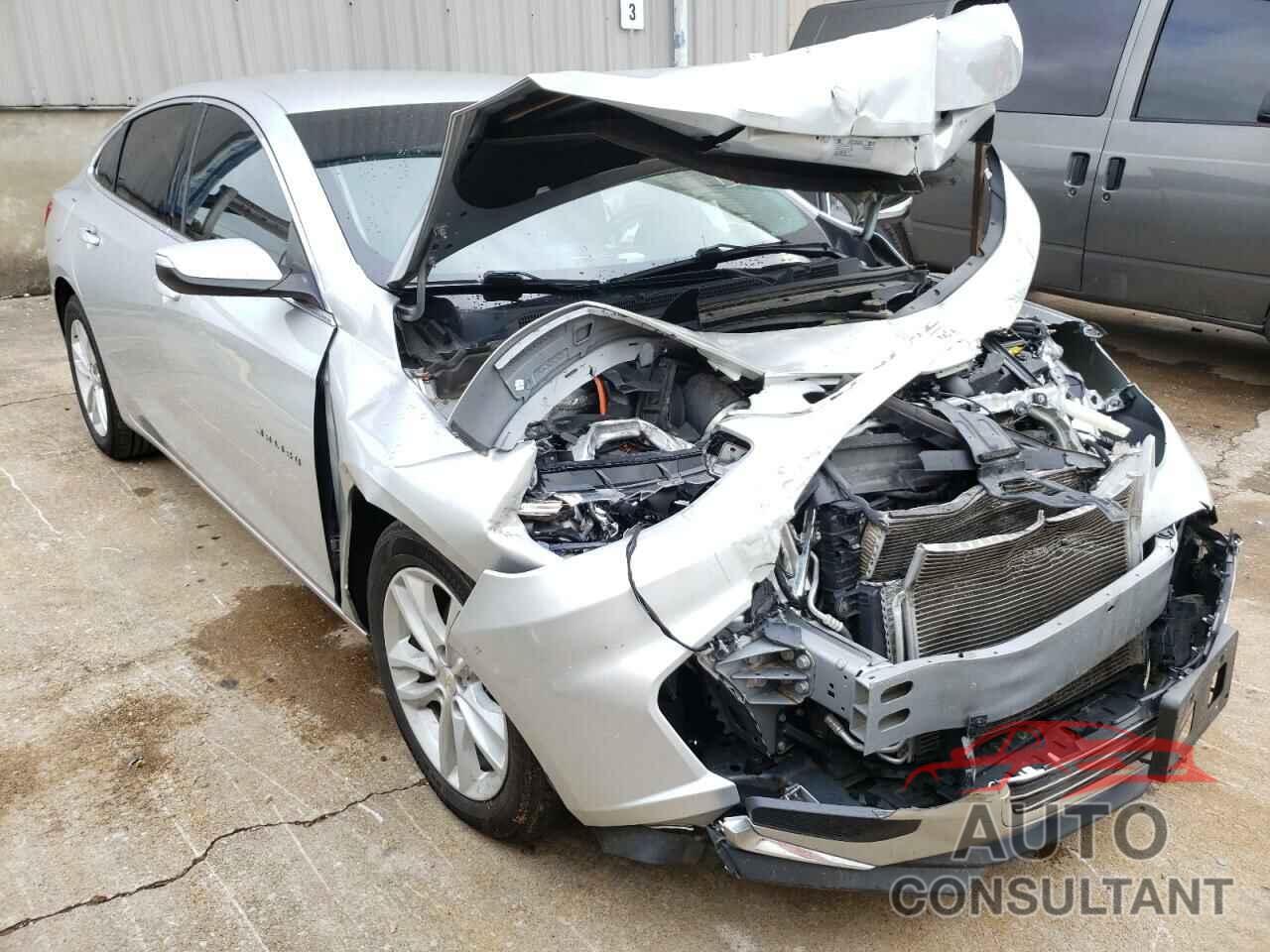 CHEVROLET MALIBU 2018 - 1G1ZD5ST7JF131059