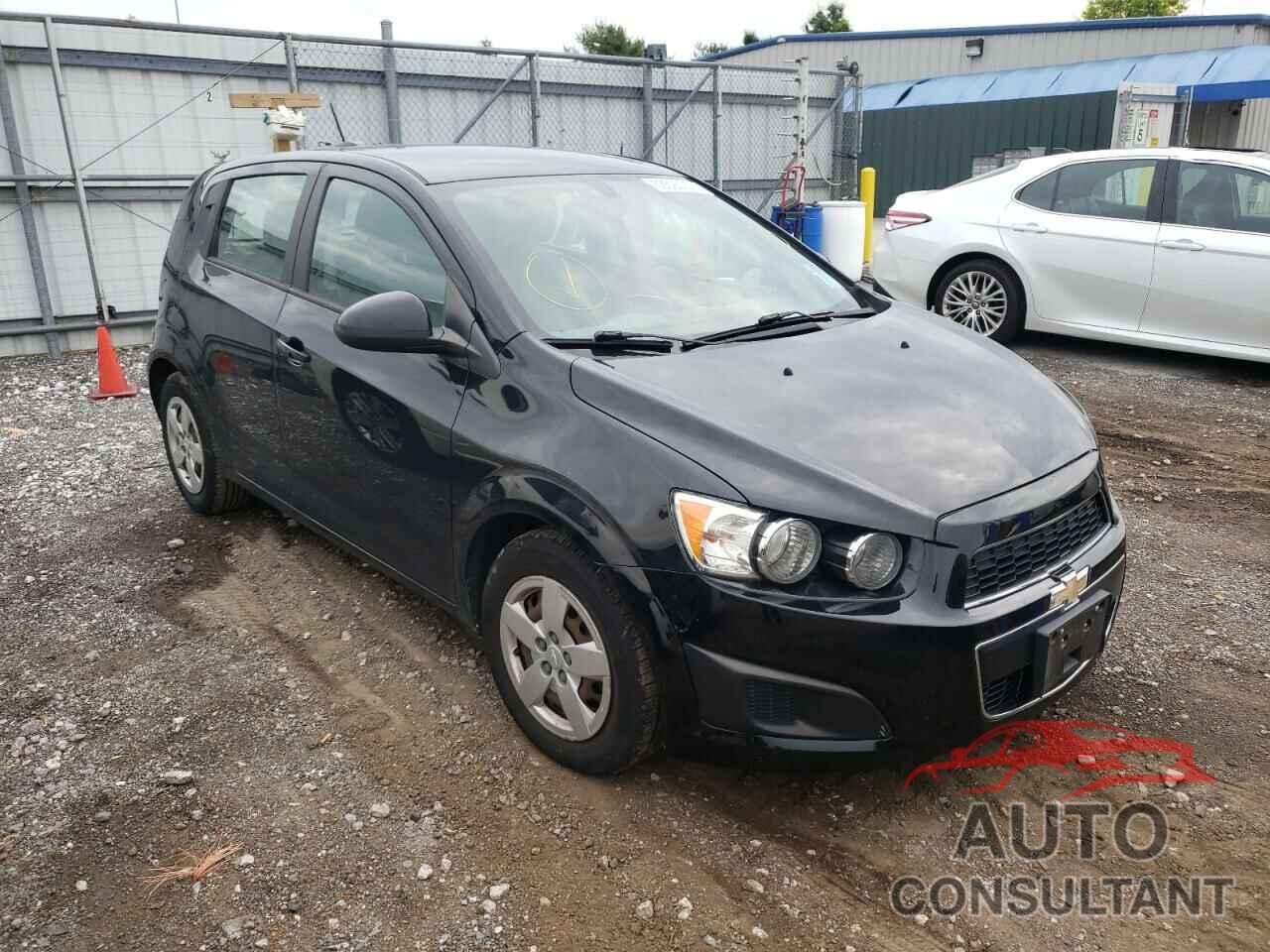 CHEVROLET SONIC 2016 - 1G1JA6SG7G4106777