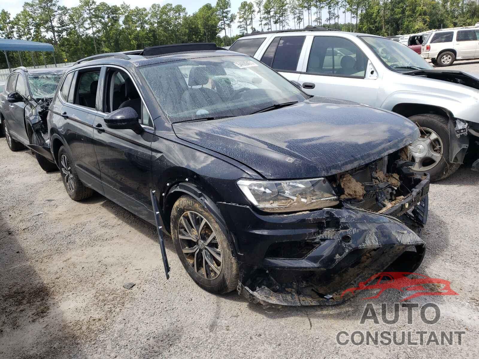 VOLKSWAGEN TIGUAN 2019 - 3VV2B7AX0KM152160