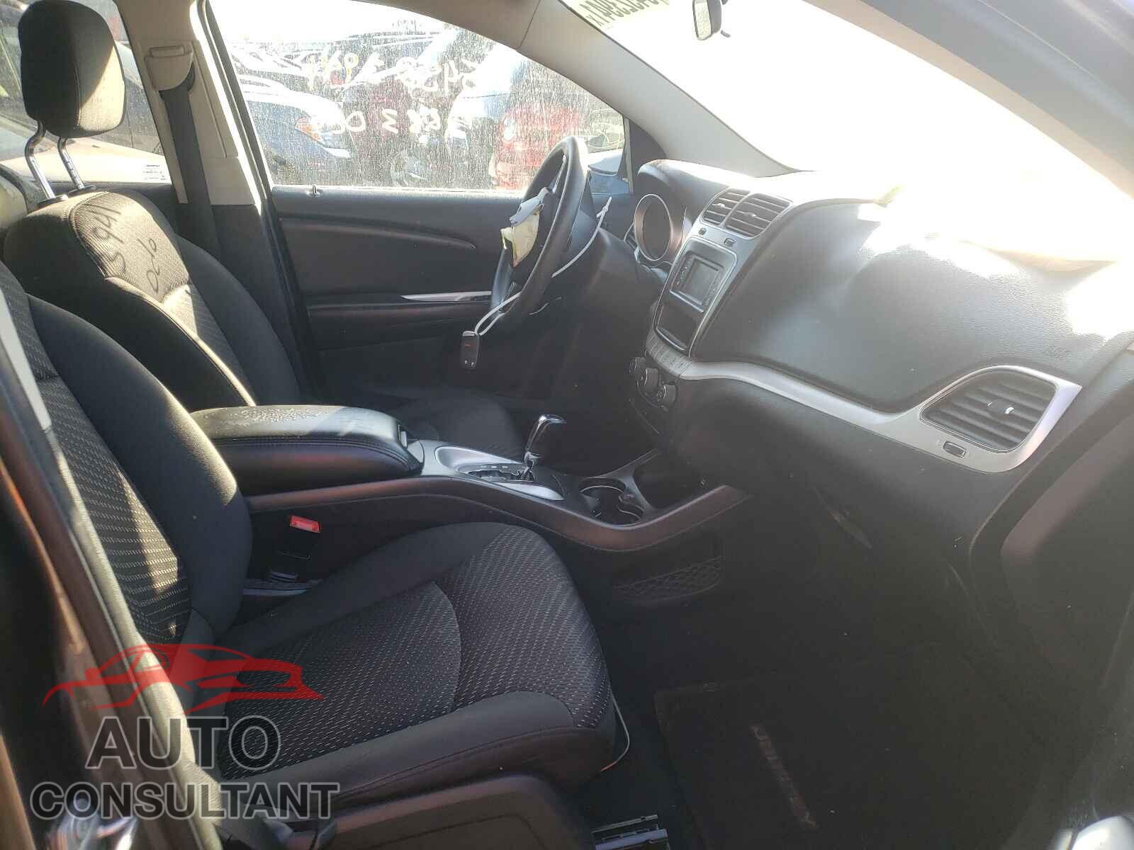 DODGE JOURNEY 2017 - 3C4PDCBGXHT589846