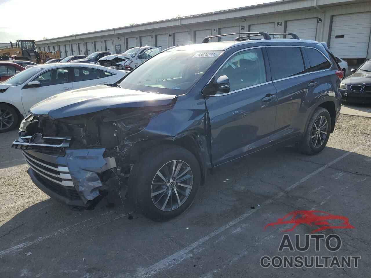 TOYOTA HIGHLANDER 2018 - 5TDJZRFH7JS893004