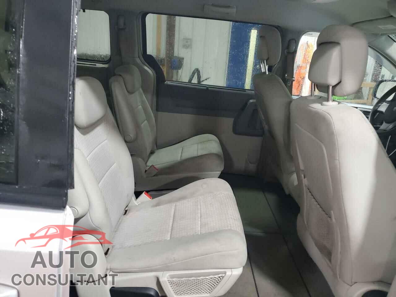 DODGE CARAVAN 2010 - 2D4RN5D1XAR268976