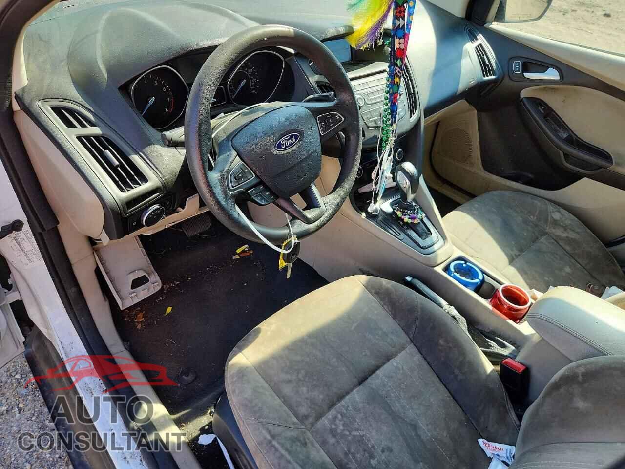 FORD FOCUS 2017 - 1FADP3F28HL234541