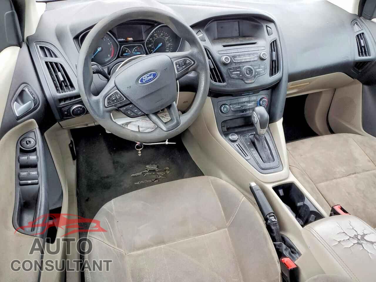 FORD FOCUS 2017 - 1FADP3K22HL232368